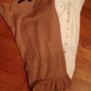 **BUNDLE****Aerpostale sweater.