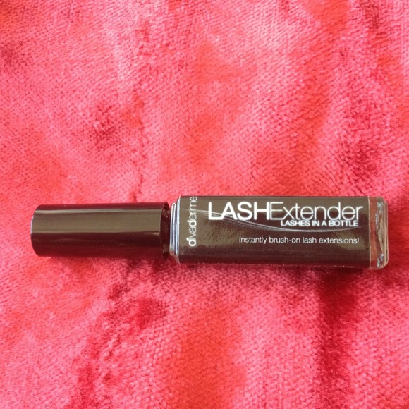 ⛔Sold⛔Lash Extentions + mascara - Picture 4 of 4