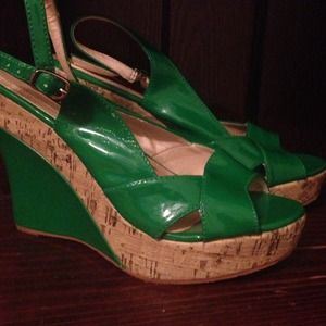 Pretty green wedges!