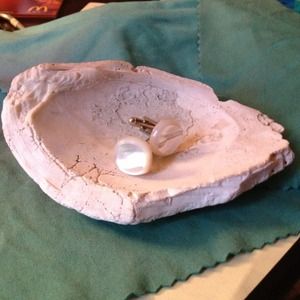 MOP and silver stud set.  4 studs.