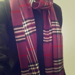 100% Cashmere scarf