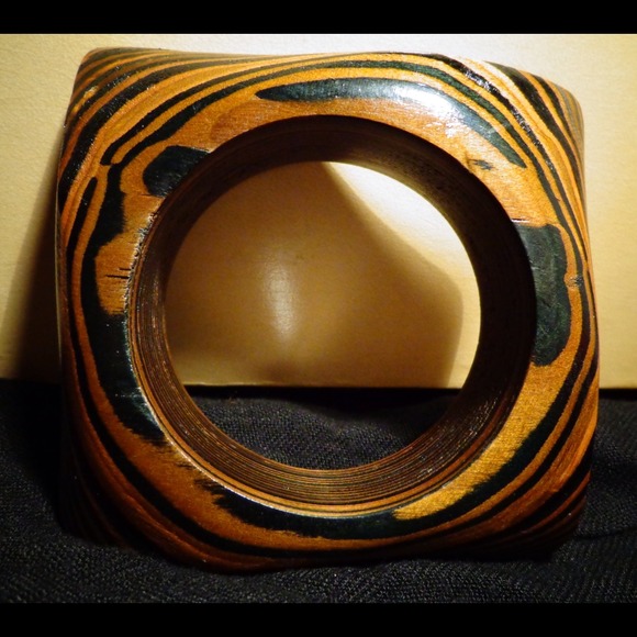 Wooden bangle