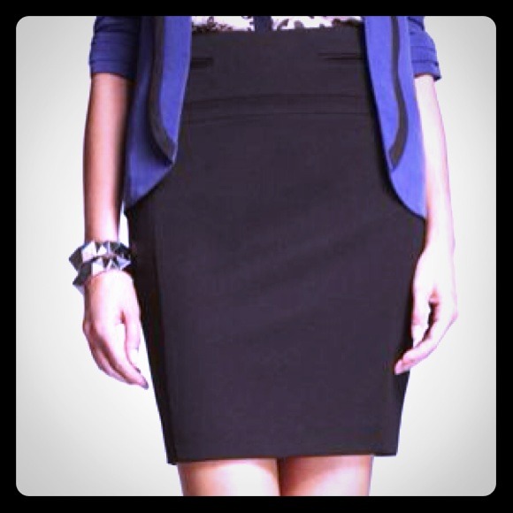 EXPRESS Studio Pocket Pencil Skirt - Picture 1 of 4