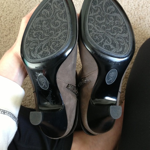 👠👢**GIFTED*** Soft Ankle Boots👢👠 - Picture 3 of 4