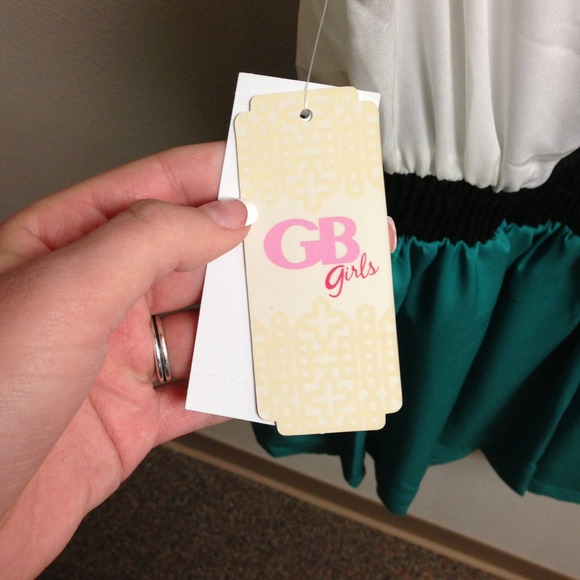 Gianni Bini dress w/ buttons and cross cross back - Picture 3 of 4