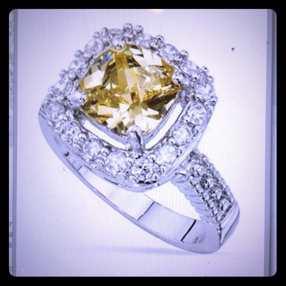 Cubic Zircronia Square Ring