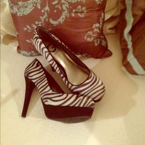 Zebra high heels, worn once! Super cute!