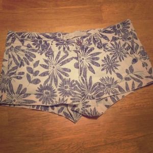 Bundle! Hollister shorts and AE shorts!