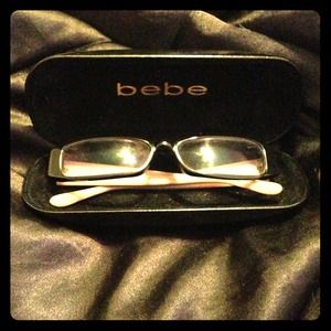 💯% bebe glasses
