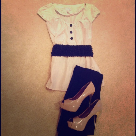 SOLD-Pale Pink Top