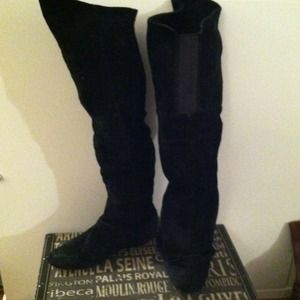 Chinese Laundry black suede boots