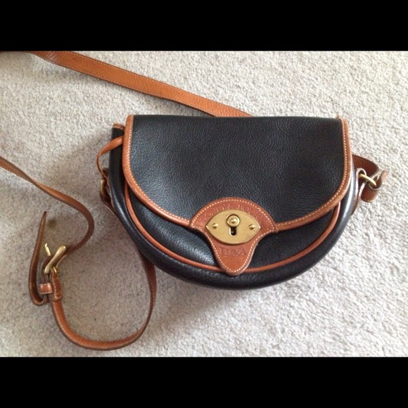 Dooney & Bourke authentic