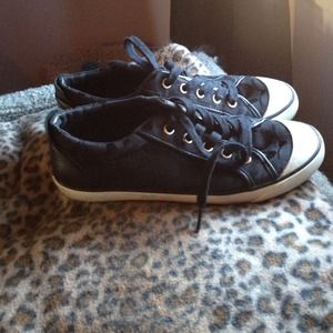 Black coach tennis shoes