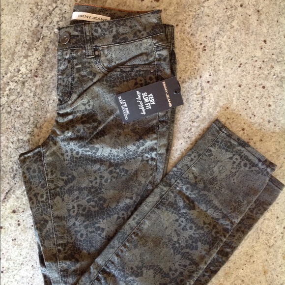 🌹N/A🌹DKNY Skinny Jeggings - Picture 3 of 3