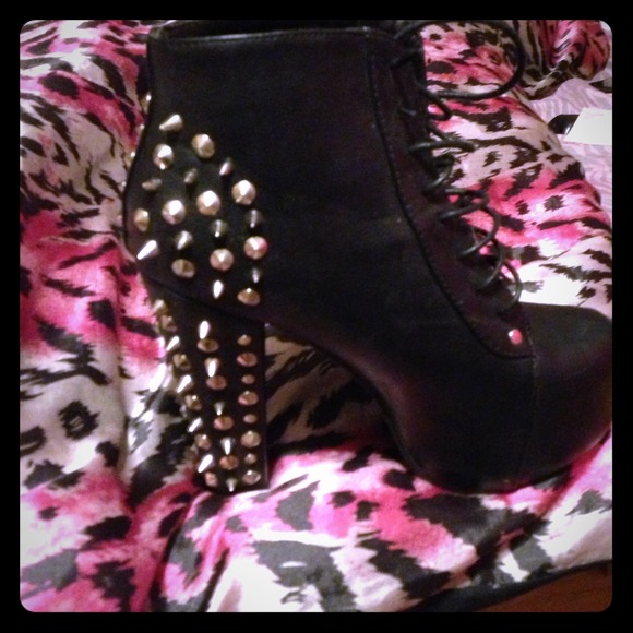 Spiked Wedge boots