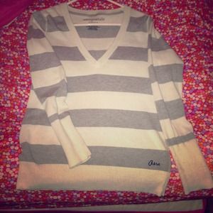 White and grey striped Aeropostale sweater
