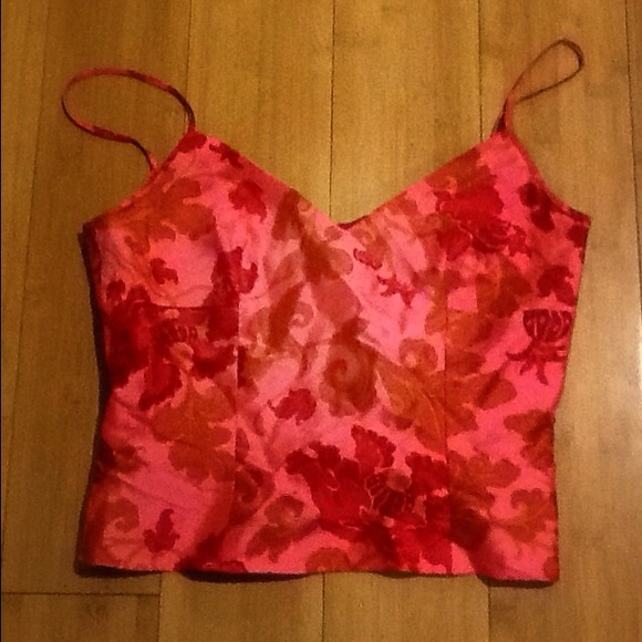 Flash sale! 100% silk crop top