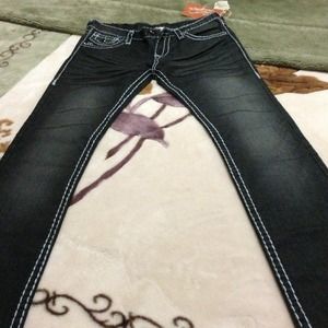 On hold 🔴🔴Original True Religion jeans !!!