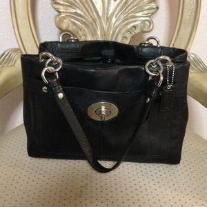 *** Reserved for Mmaff69 **** black leather purse