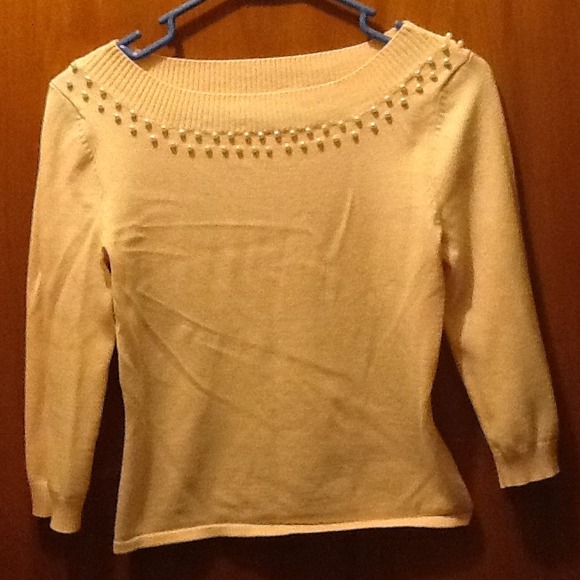 Pink sweater🎀