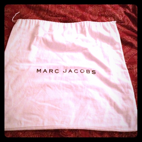 SOLD for @hkxnyc!!! Authentic Marc Jacobs dust bag