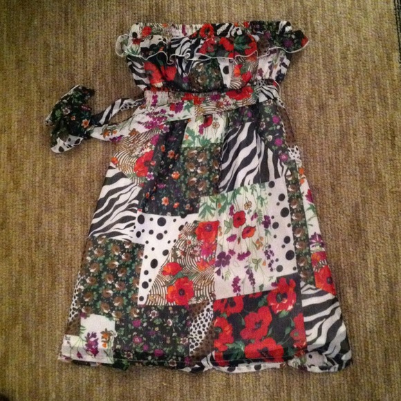 💟TRADED💟 Trendy/fun patterned swing dress