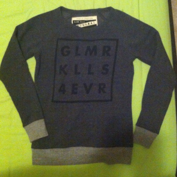 Grey sweater