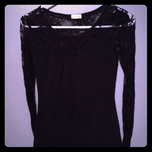 Love culture solid black and lace top