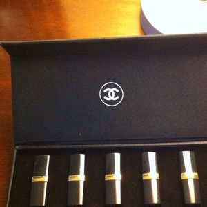 Mini lipsticks hand picked