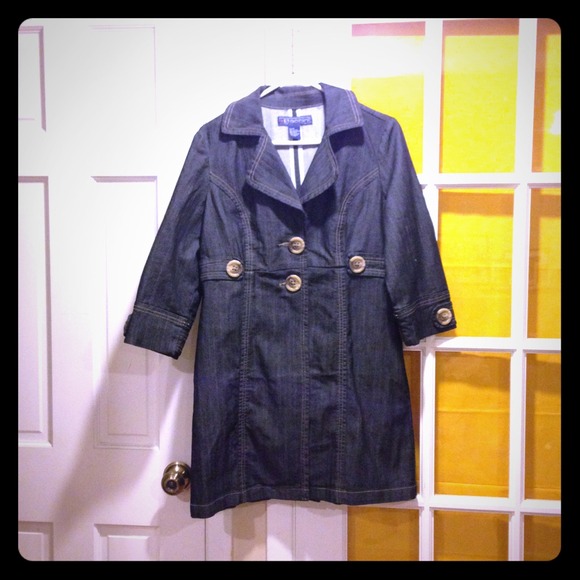 ⬇REDUCED⬇Long denim Jacket