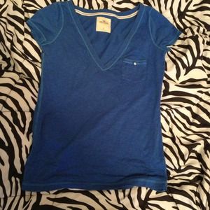 Hollister v neck