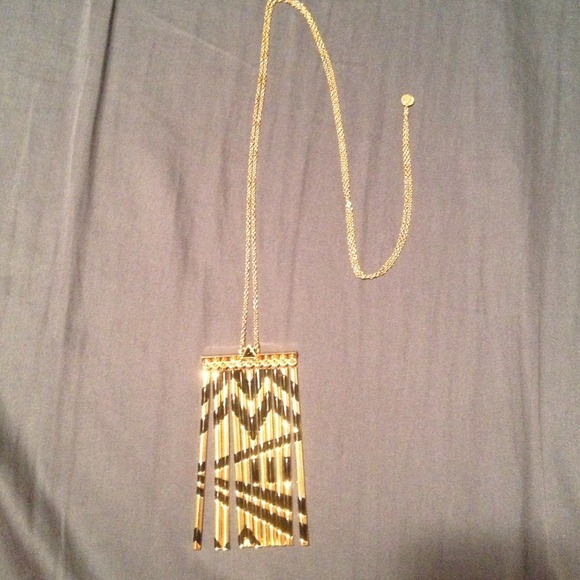 House of harlow metal fringe necklace - Picture 3 of 4