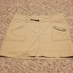American eagle tan skirt