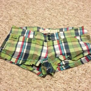 Plaid hollister shorts