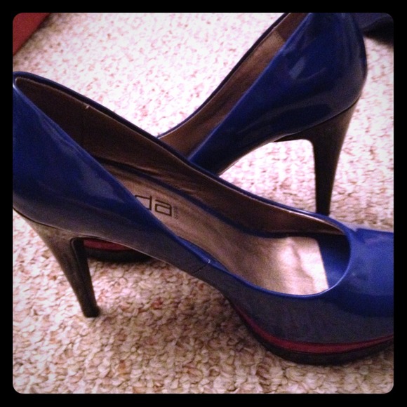 Moda spana size 7 1/2 - Picture 1 of 3