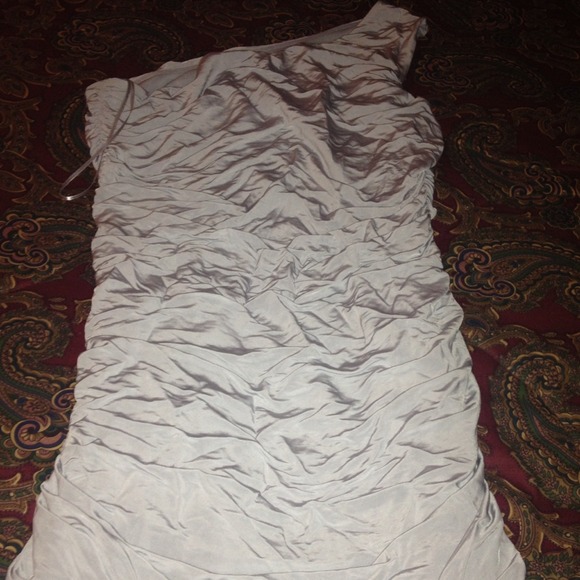 H&M one strapped gray wrinkled dress.