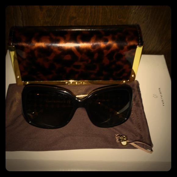 Tory Burch Accessories - ***SOLD***Tory Burch Brown Large Square Sunglasses