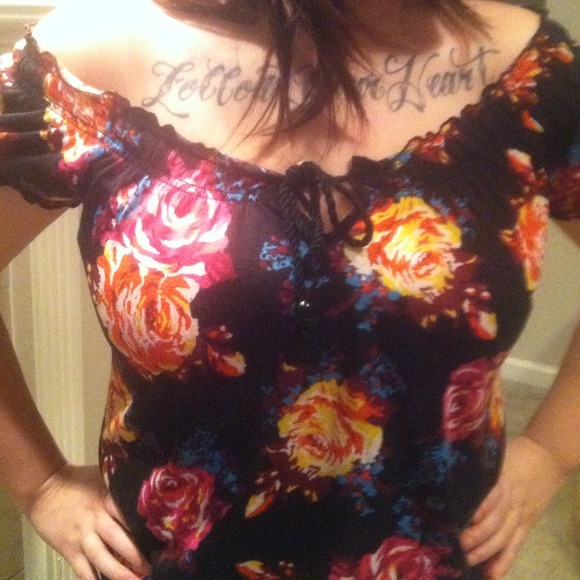 Stretch, off the shoulder summer shirt