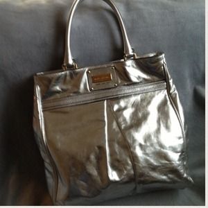 Marc Jacobs Bags - @stillo Marc Jacobs Palais Royal Kristen Tote Marc Jacobs Bags - @stillo Marc Jacobs Palais Royal Kristen Tote