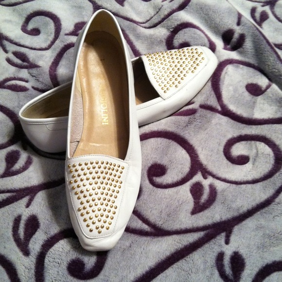 SOLD Gold Stud Flats