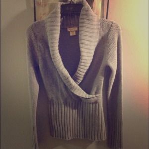 🎉REDUCED!🎉 SUPER SOFT wrap sweater. Spring sale!
