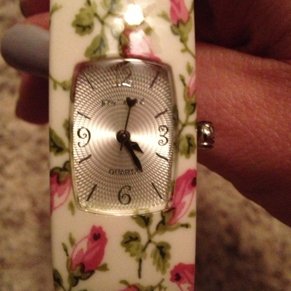 Betsy Johnson Cuff Watch - Picture 2 of 2