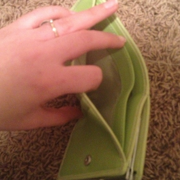 🚫SOLD🚫Coach Wallet - Picture 3 of 4