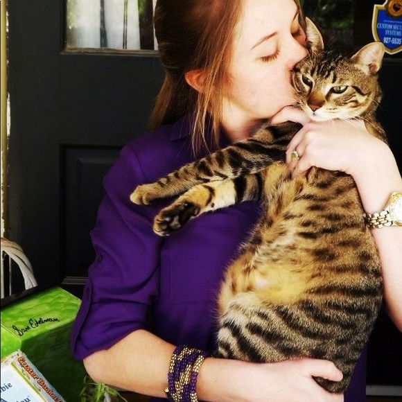 Meet your seller 😊 - Picture 7 of 8