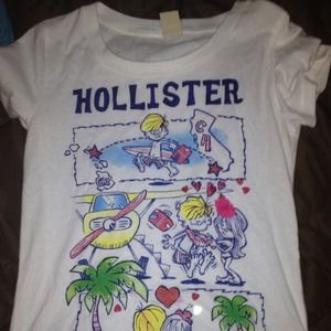 Hollister graphic tee