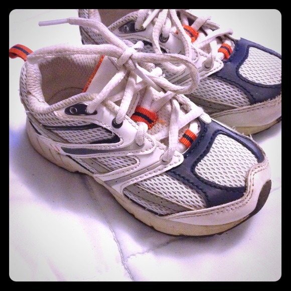 Used toddler boys shoes.