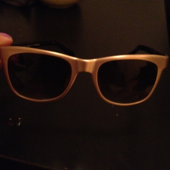 Donna Karen Accessories - SOLD. Vintage Donna Karen sunglasses