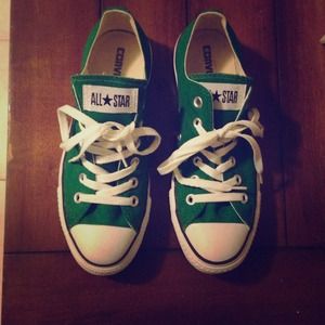Green Converse 💚💚💚