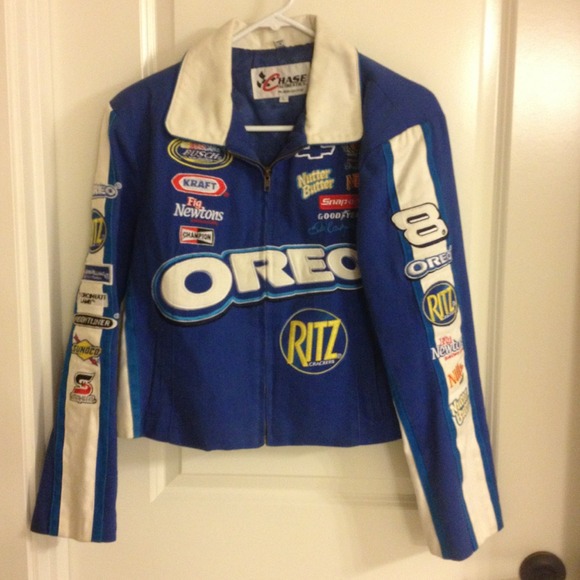 Oreo Jacket Authentic stitching