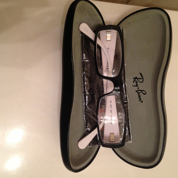 Ray Ban eyeglasses in perfect condition!